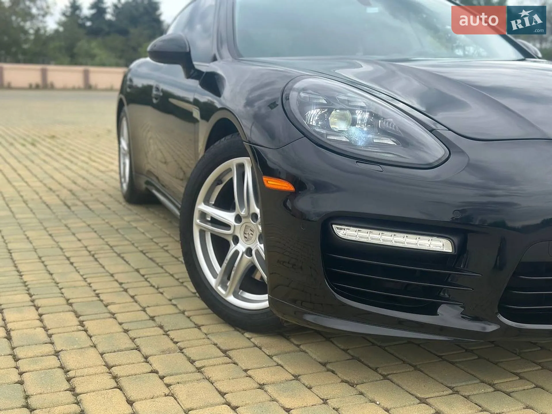 2015 Porsche Panamera - мініатюра 12