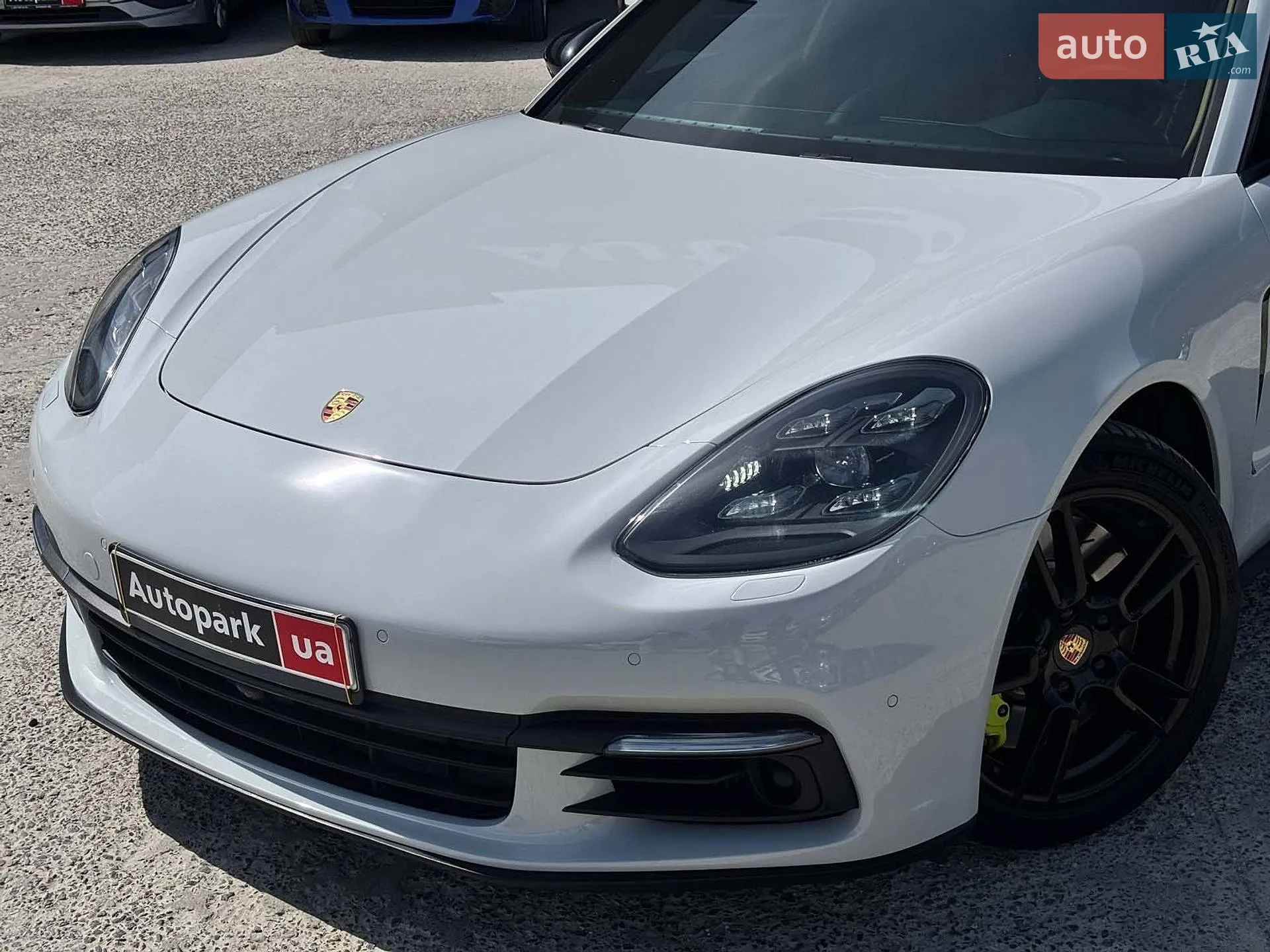 2017 Porsche Panamera - мініатюра 2