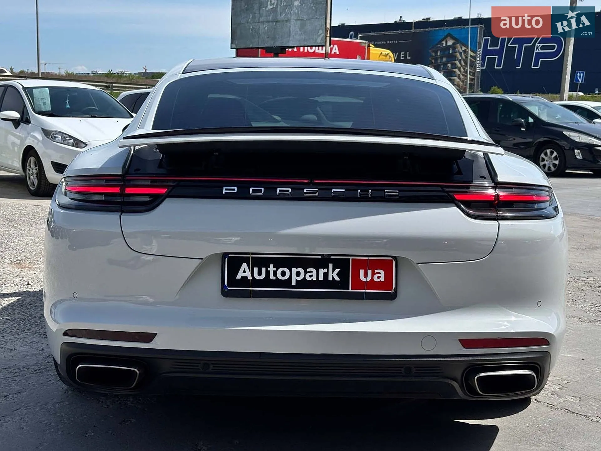 2017 Porsche Panamera - мініатюра 13