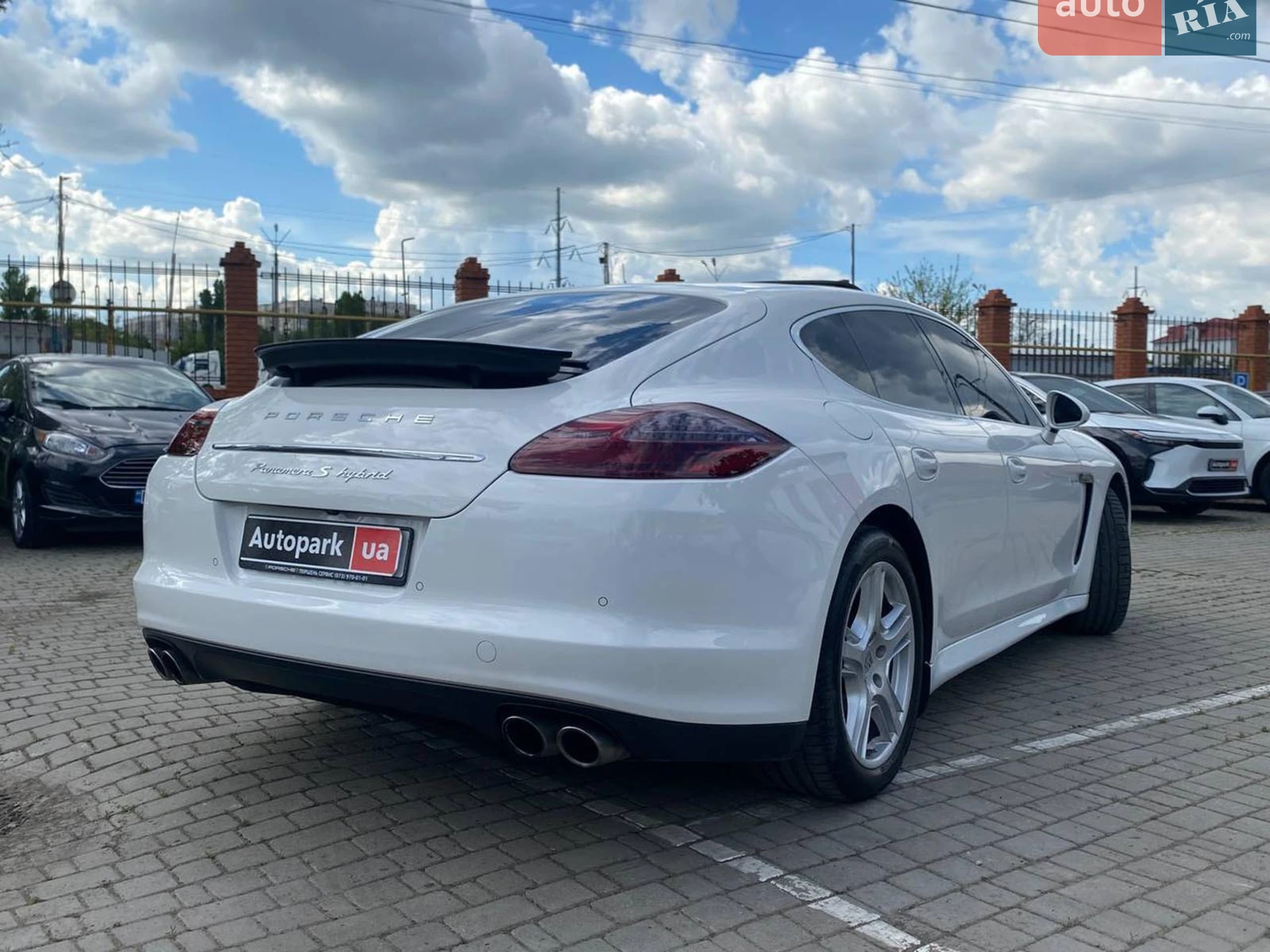 2011 Porsche Panamera - мініатюра 28