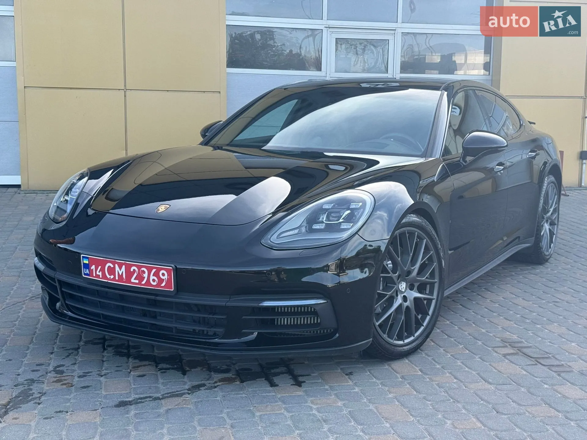2018 Porsche Panamera - мініатюра 4