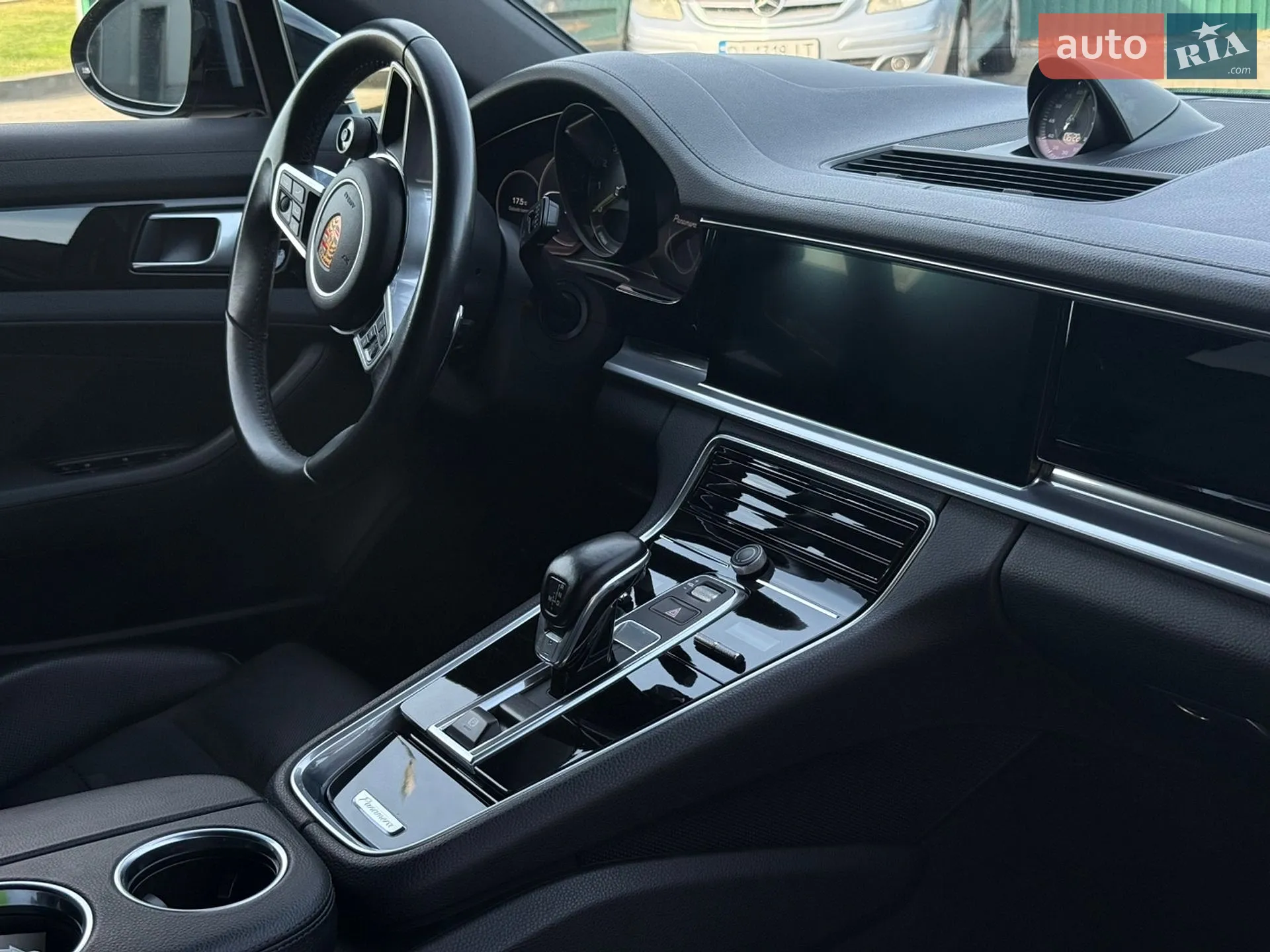 2018 Porsche Panamera - мініатюра 23