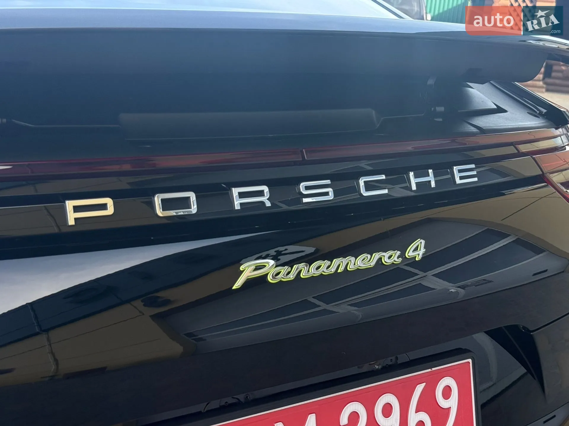 2018 Porsche Panamera - мініатюра 40