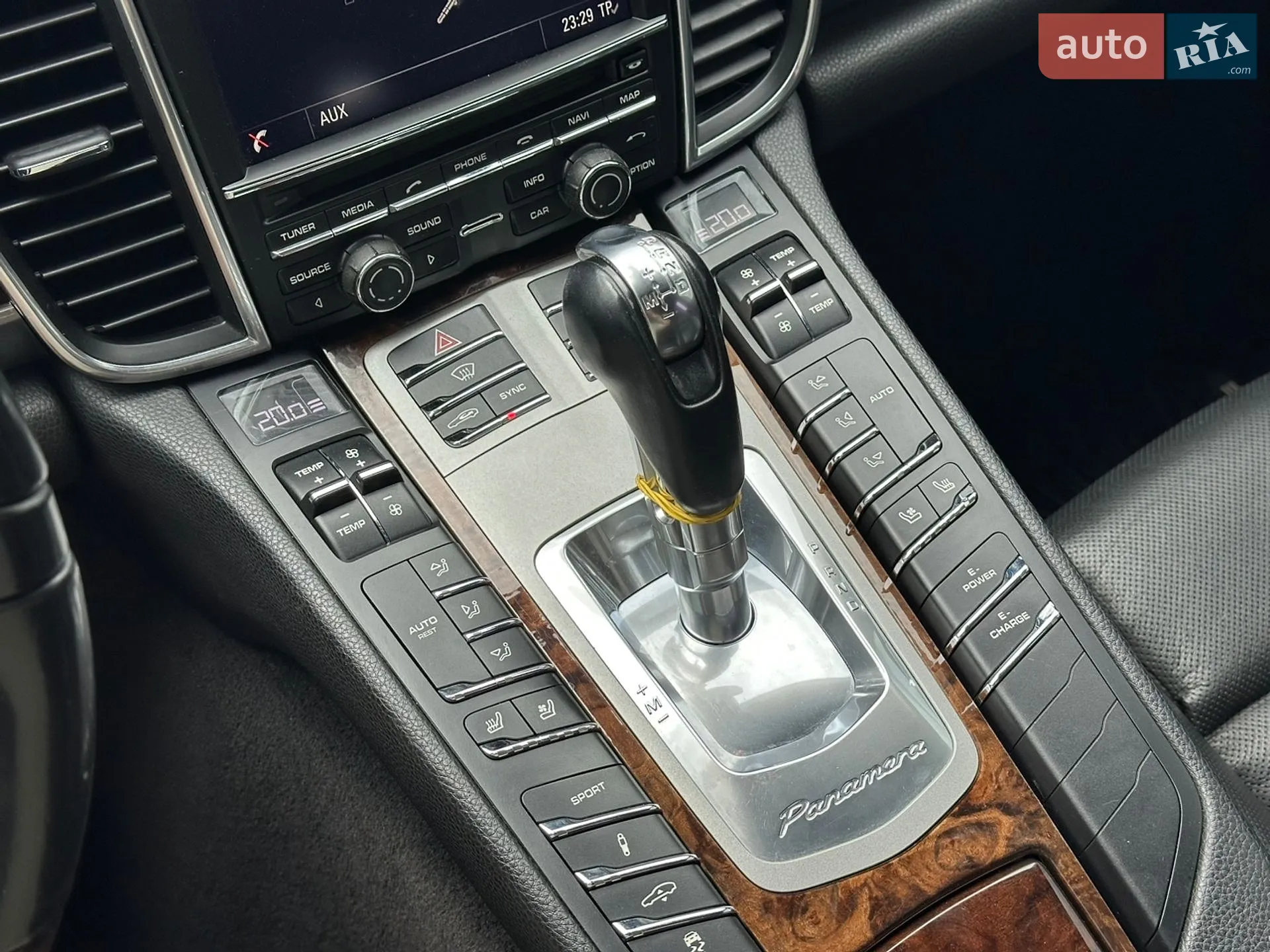 2014 Porsche Panamera - мініатюра 37