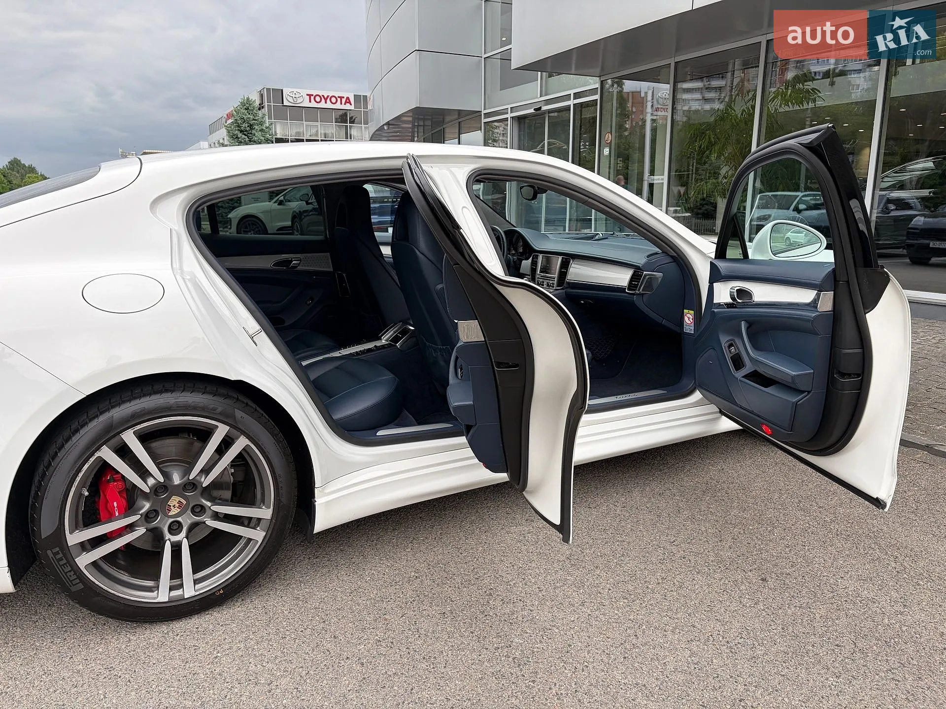 2012 Porsche Panamera - мініатюра 18