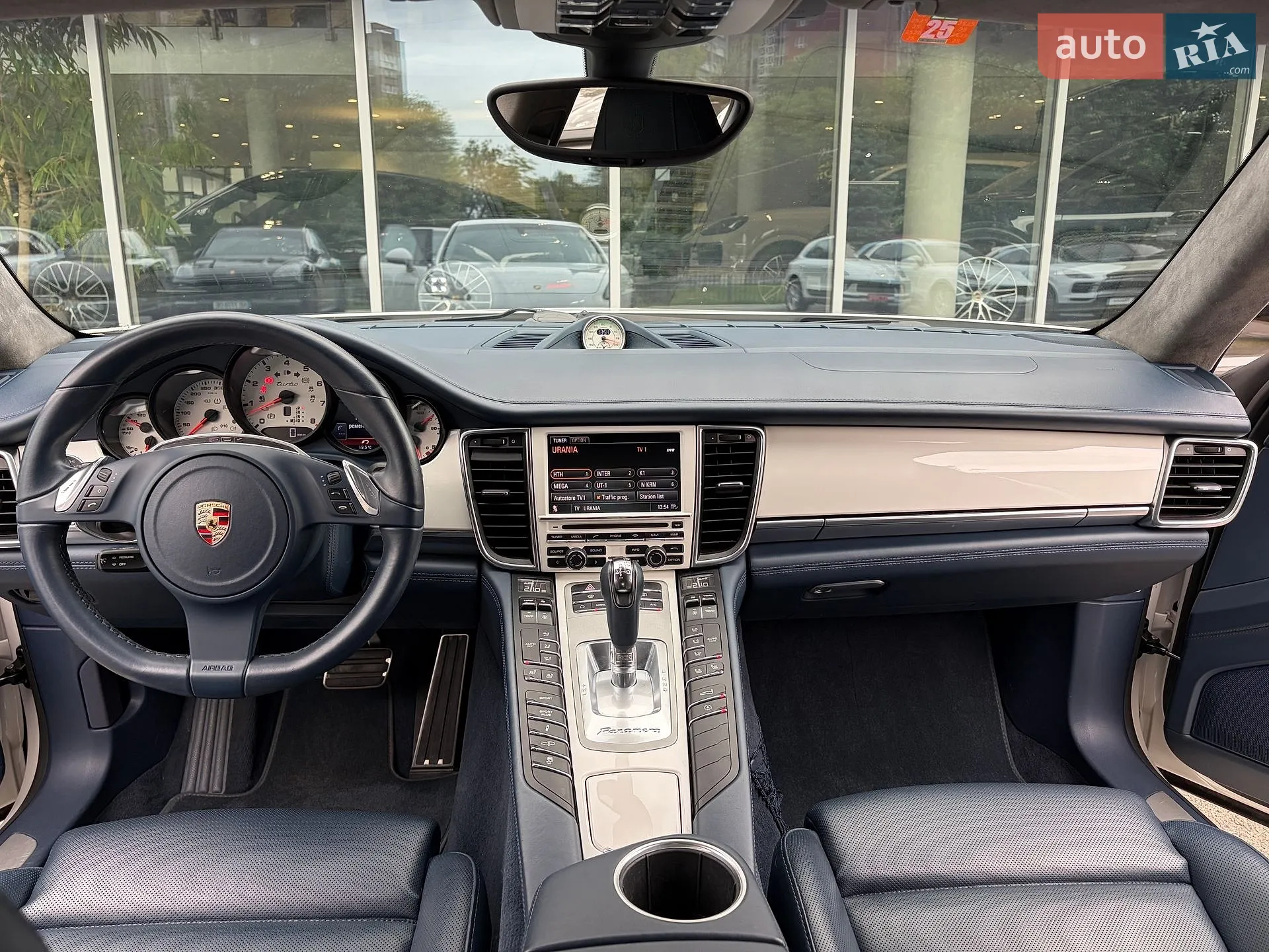 2012 Porsche Panamera - мініатюра 22