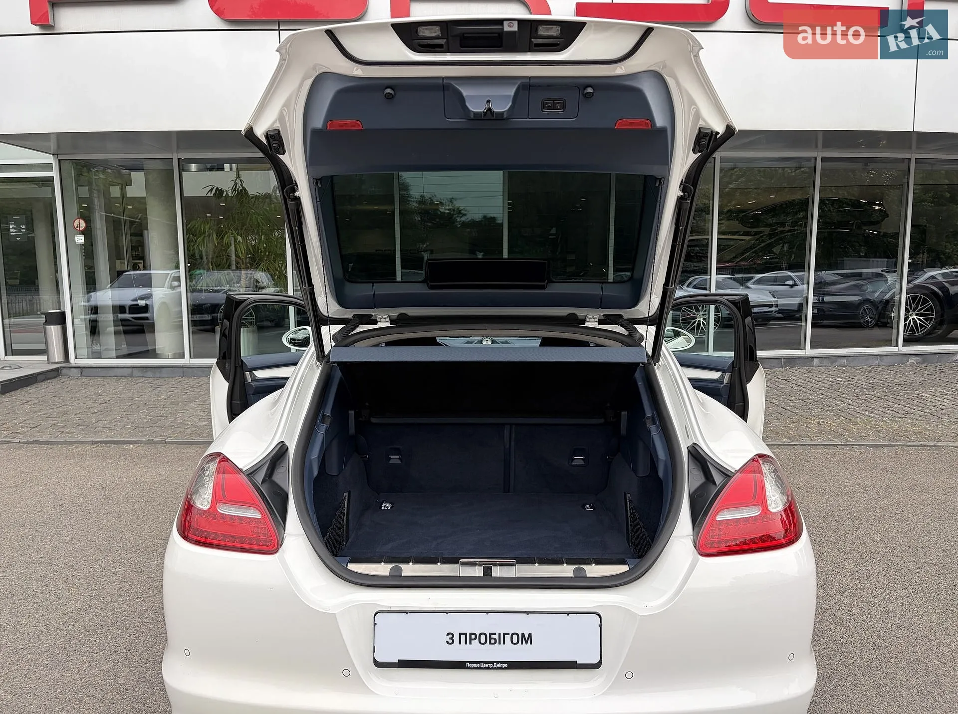 2012 Porsche Panamera - мініатюра 36