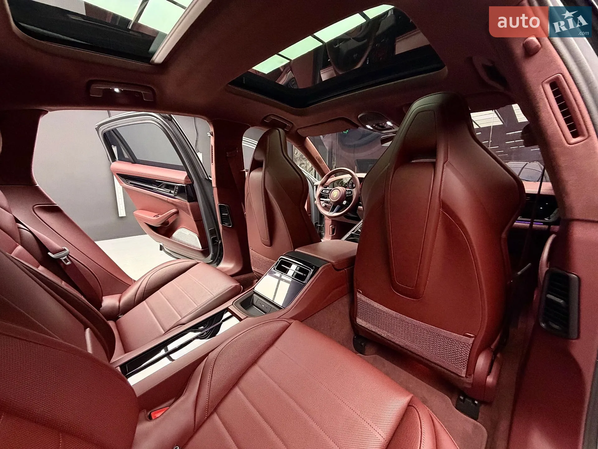 2025 Porsche Panamera - мініатюра 51