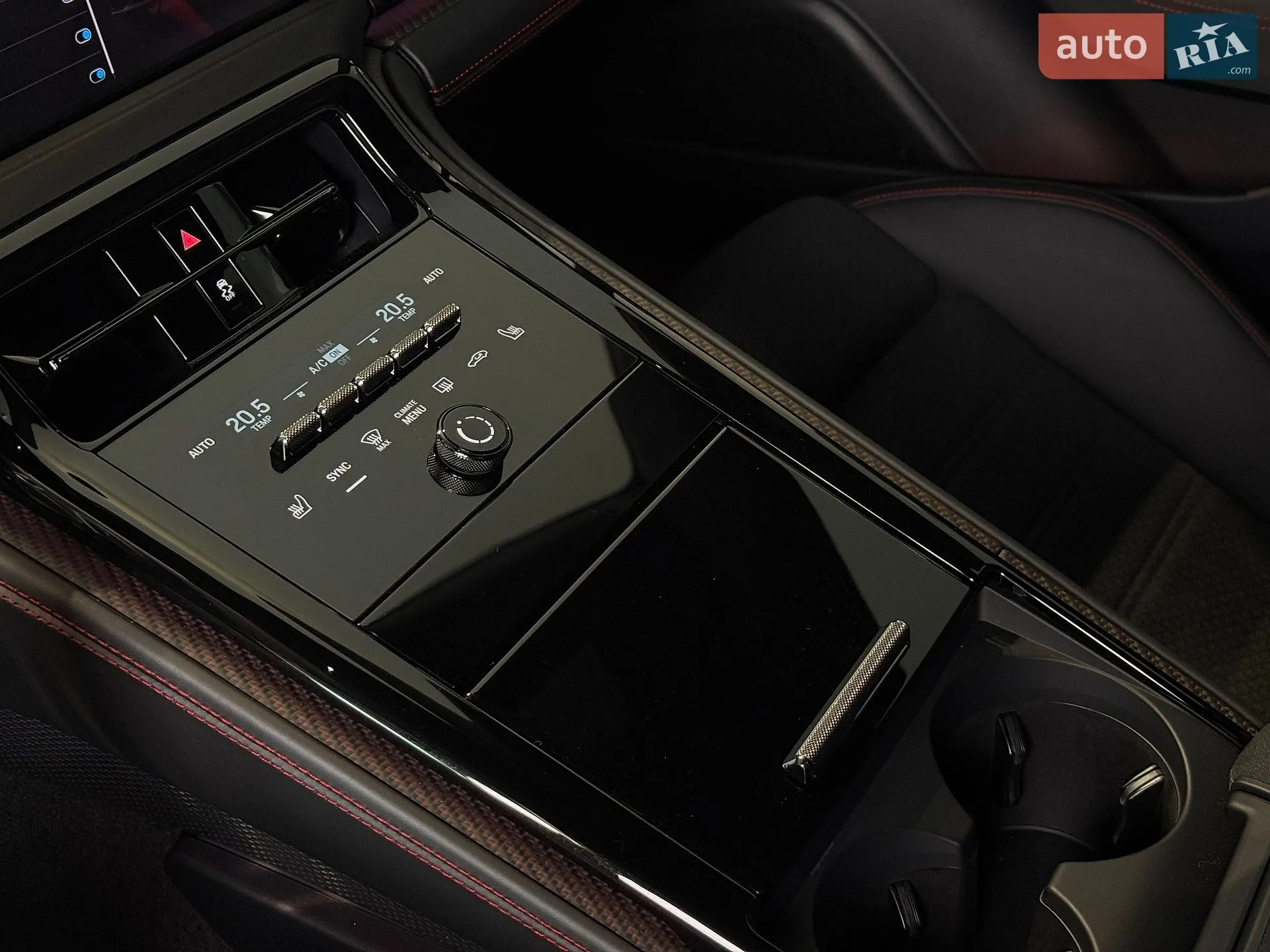 2025 Porsche Panamera - мініатюра 23