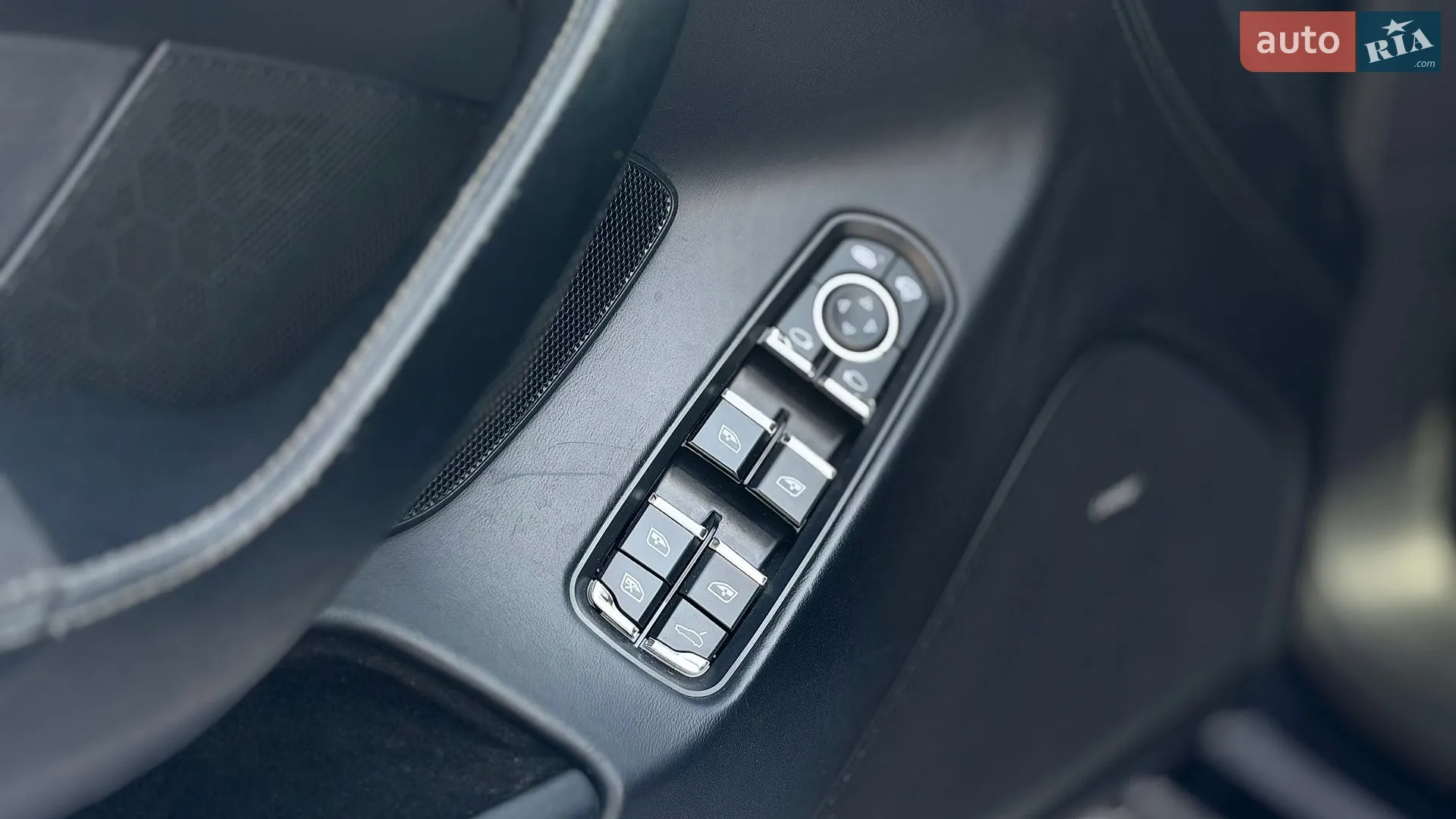 2013 Porsche Panamera - мініатюра 42