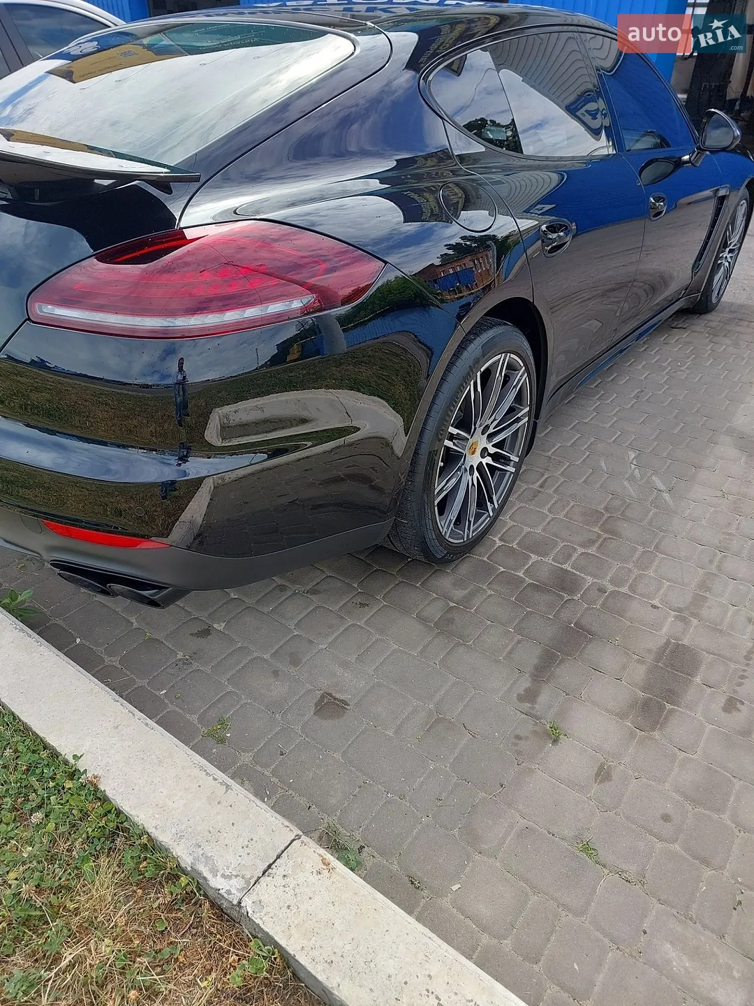 2016 Porsche Panamera - мініатюра 11