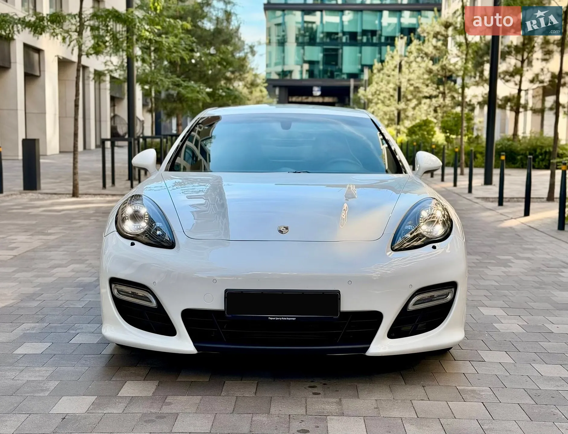 2012 Porsche Panamera - мініатюра 2