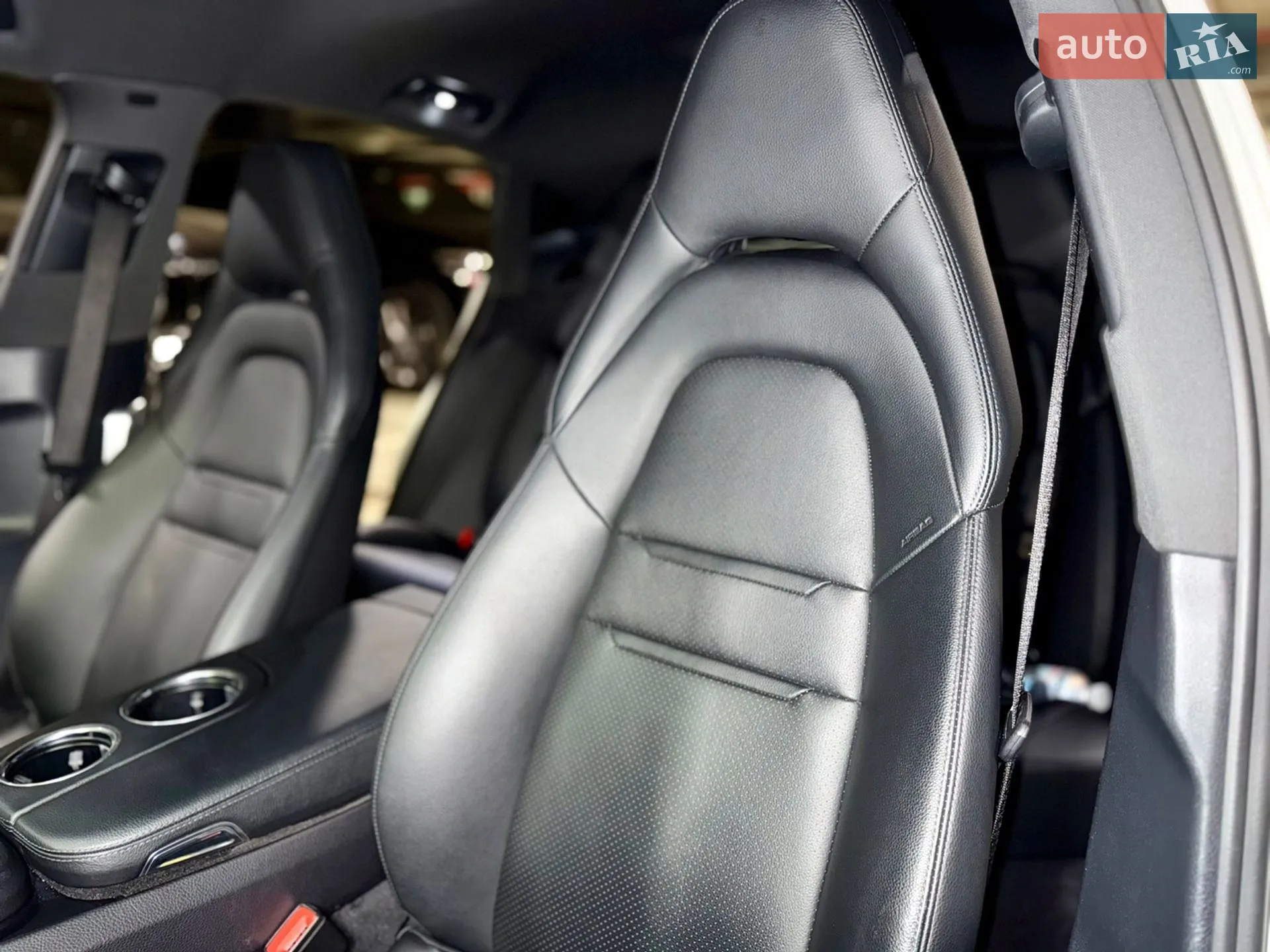 2019 Porsche Panamera - мініатюра 22