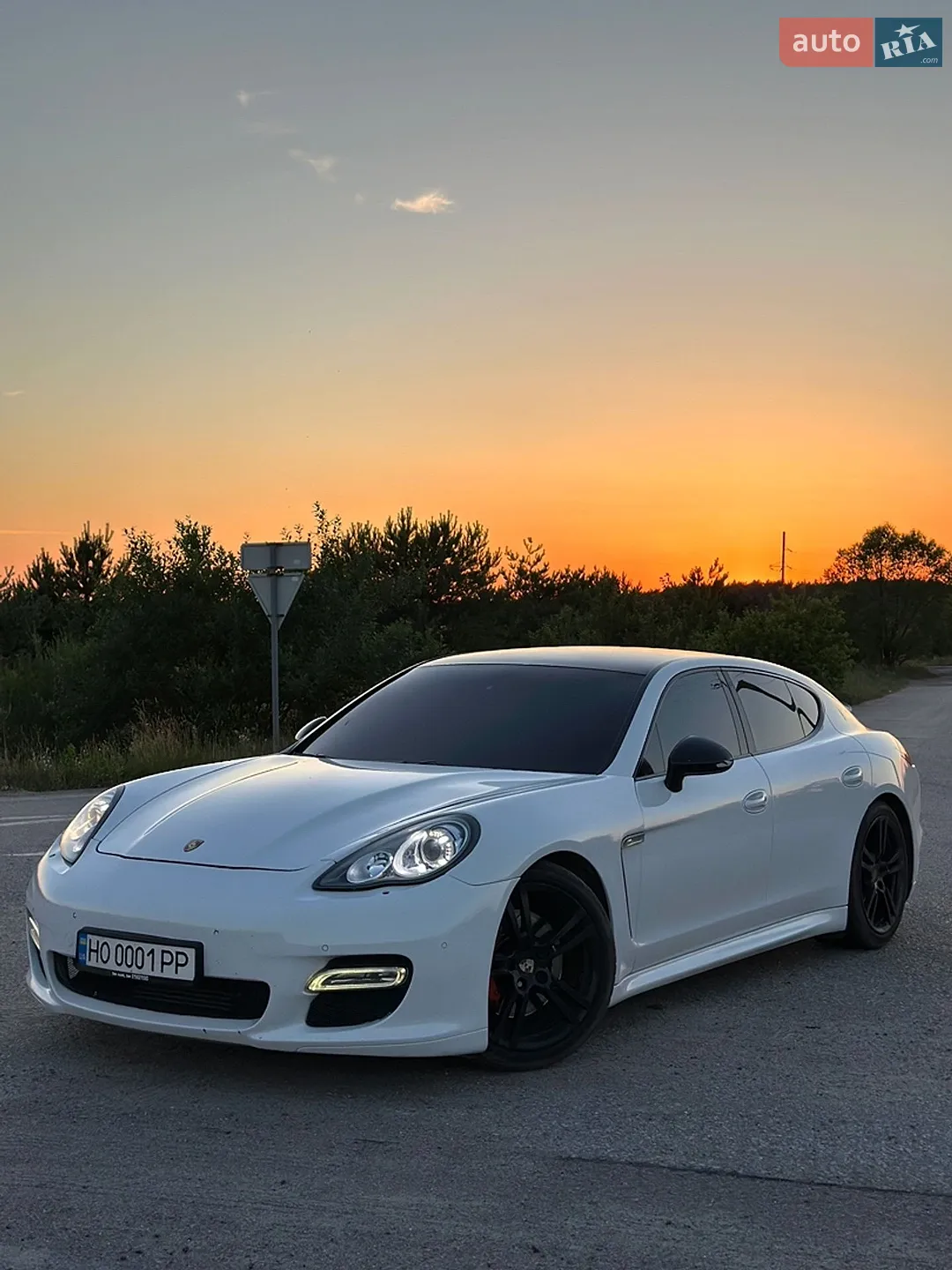 2010 Porsche Panamera - фото 1
