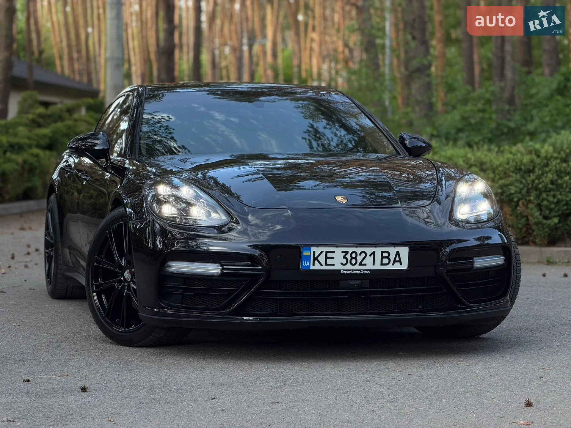 2018 Porsche Panamera - мініатюра 2