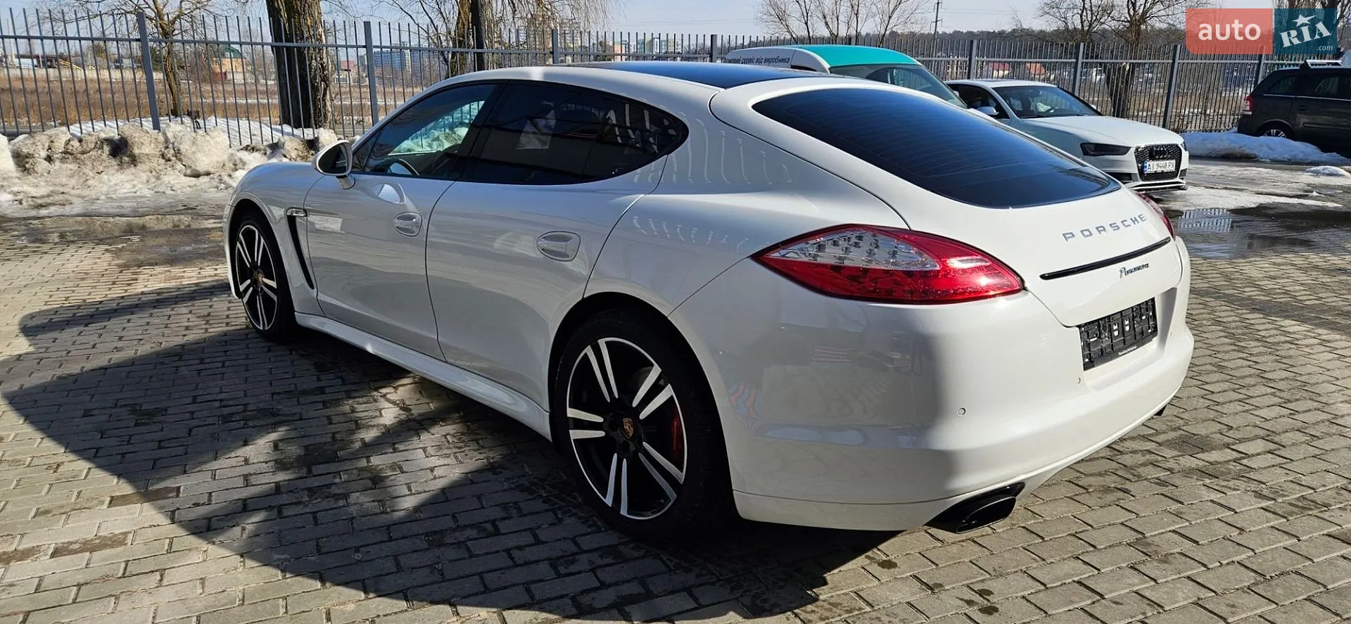 2012 Porsche Panamera - мініатюра 8