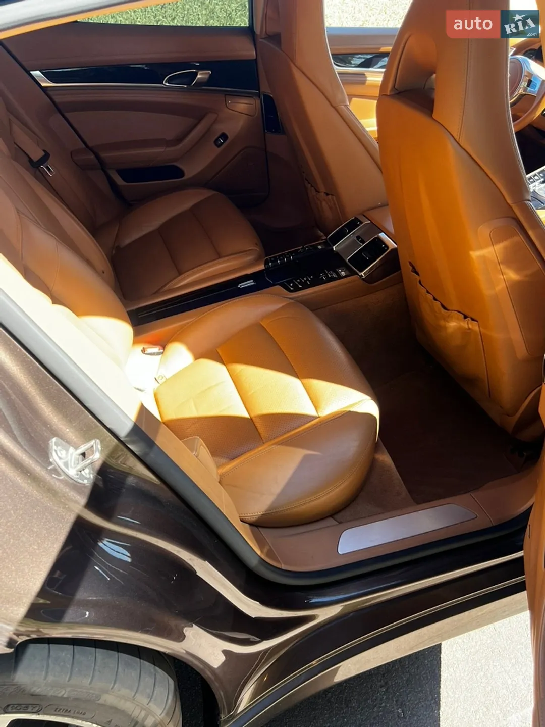 2014 Porsche Panamera - мініатюра 12