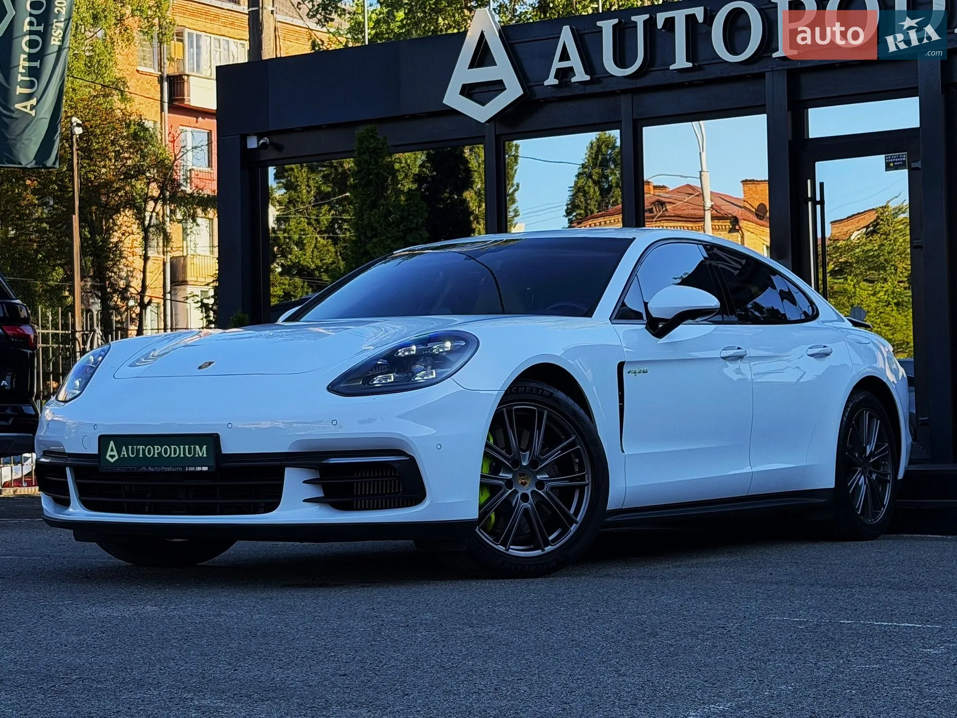 2019 Porsche Panamera - фото 1