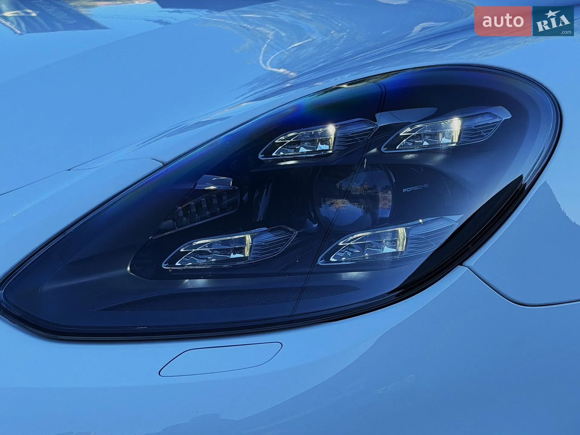 2019 Porsche Panamera - мініатюра 10