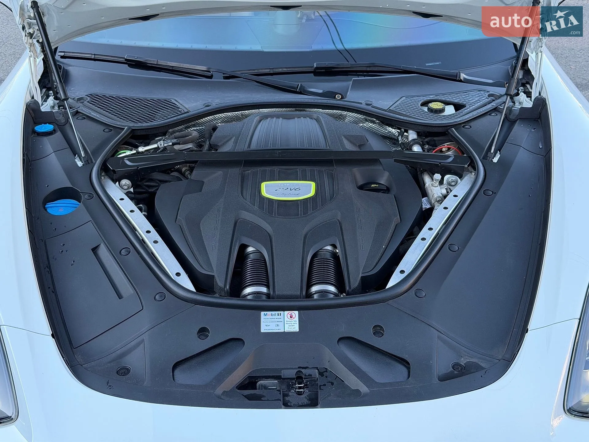 2019 Porsche Panamera - мініатюра 34