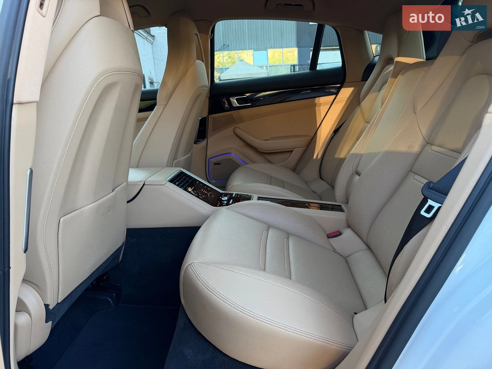 2019 Porsche Panamera - мініатюра 39