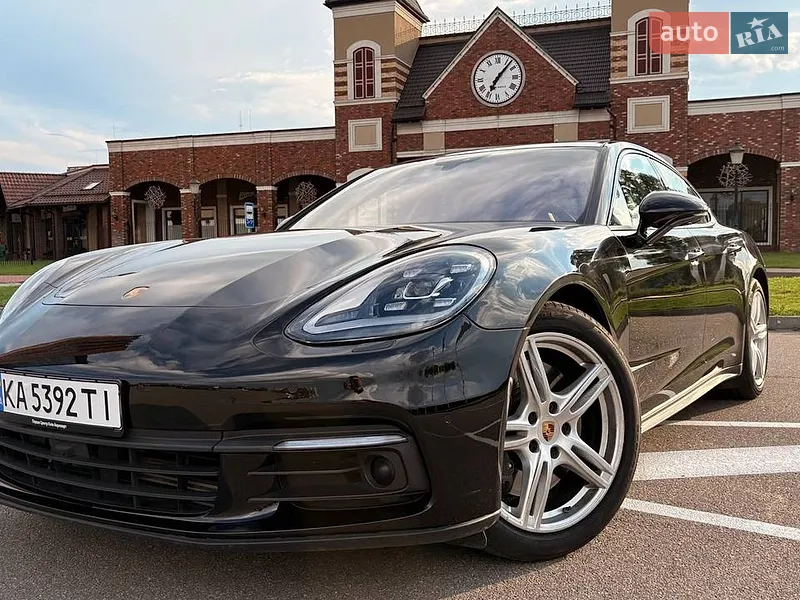 Porsche Panamera 2020