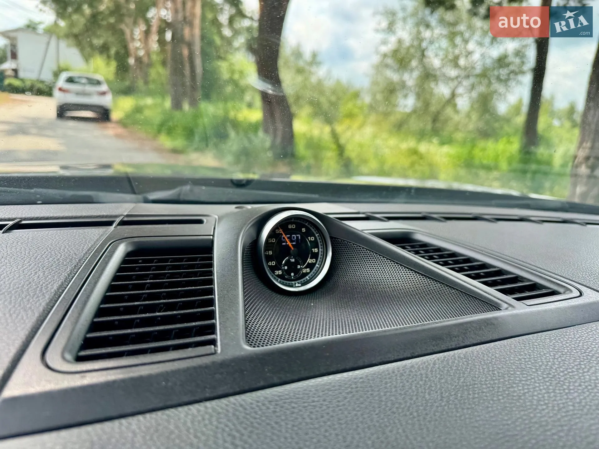 2014 Porsche Panamera - мініатюра 31