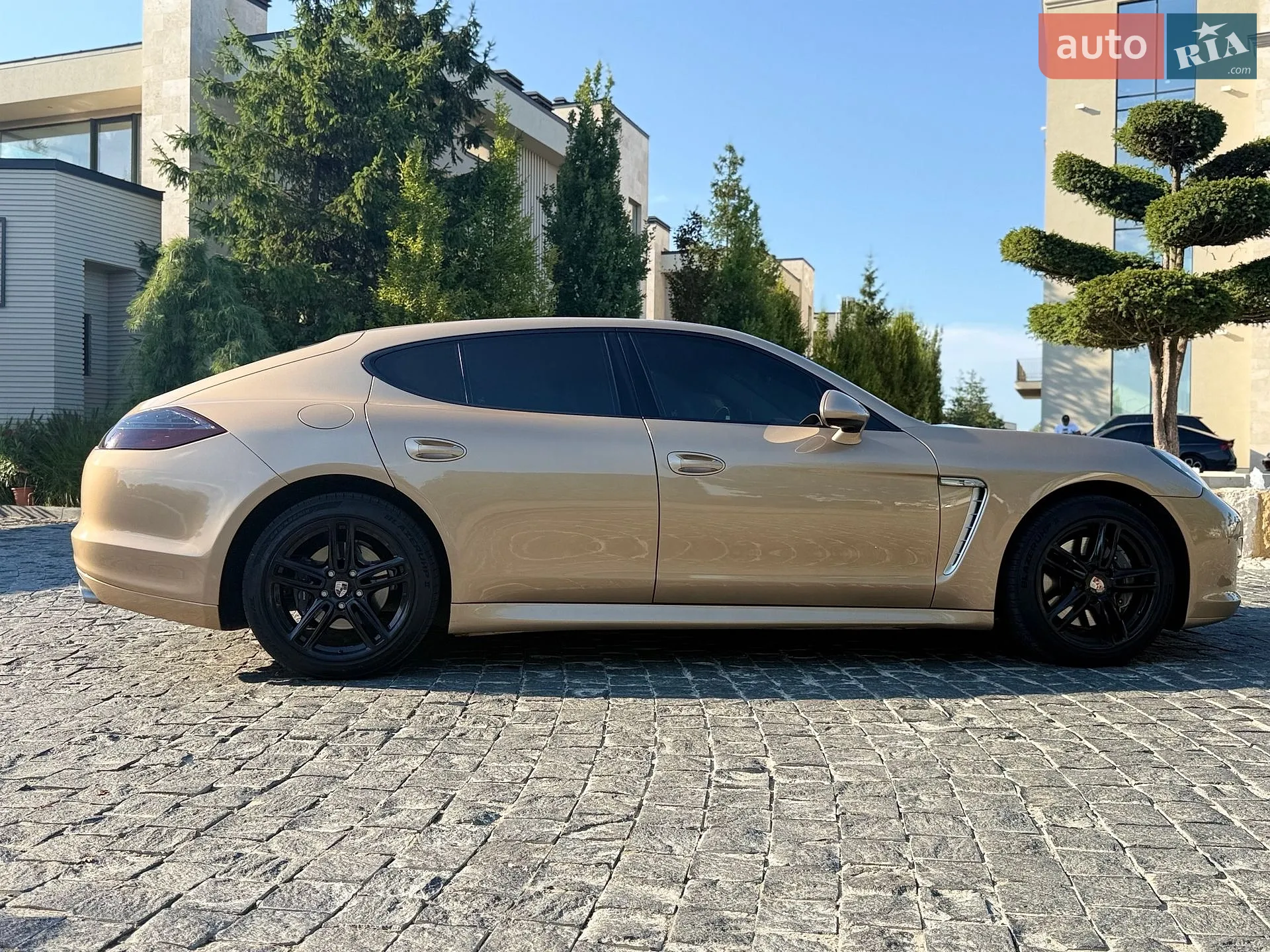 2012 Porsche Panamera - мініатюра 10