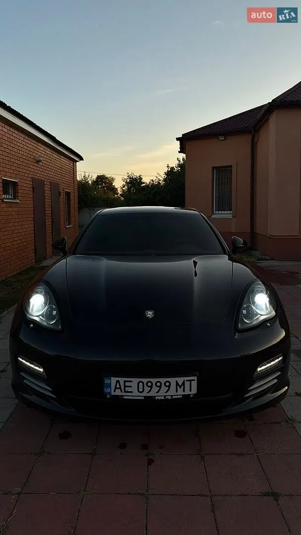2012 Porsche Panamera - мініатюра 2