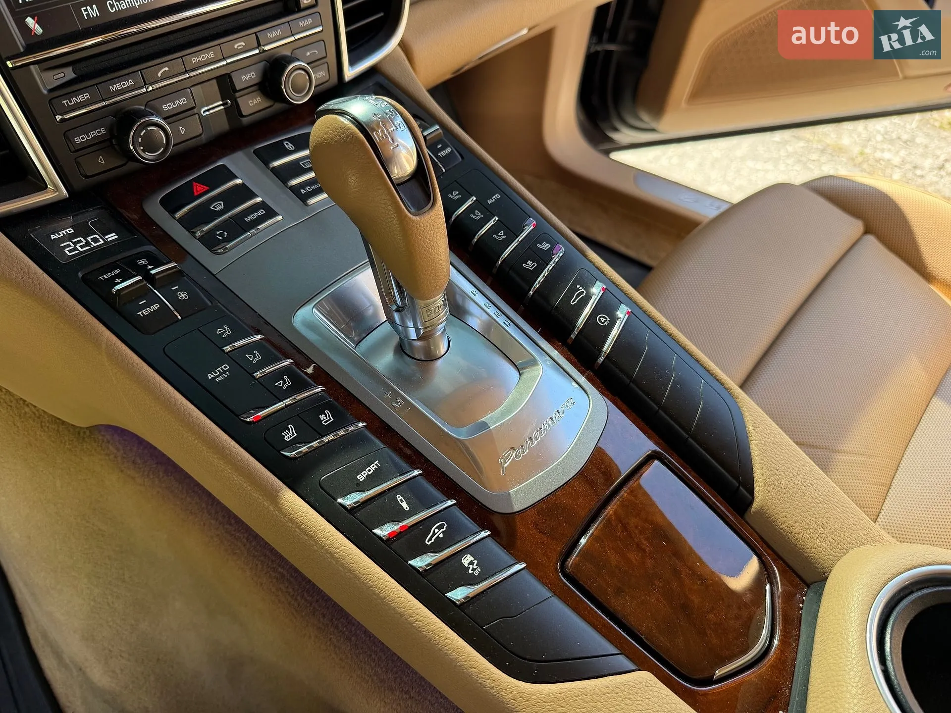 2012 Porsche Panamera - мініатюра 21