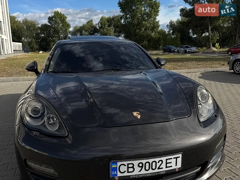 Porsche Panamera 2012