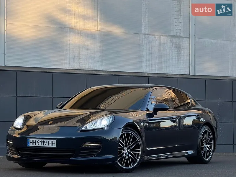 Porsche Panamera