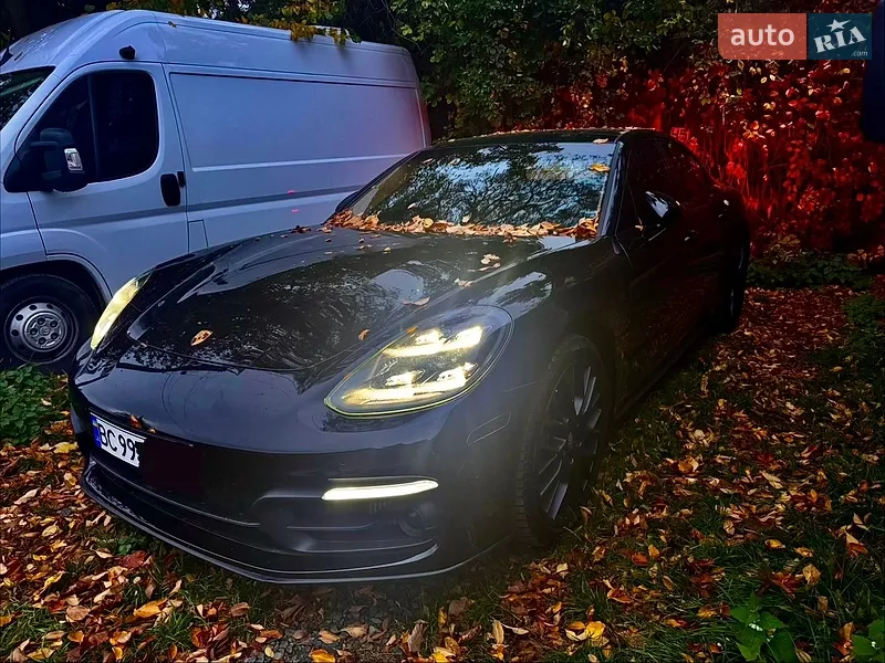 Porsche Panamera