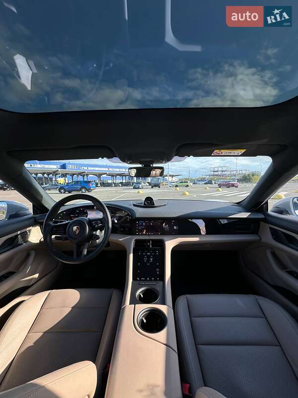 Універсал Porsche Taycan Cross Turismo 2022 в Києві