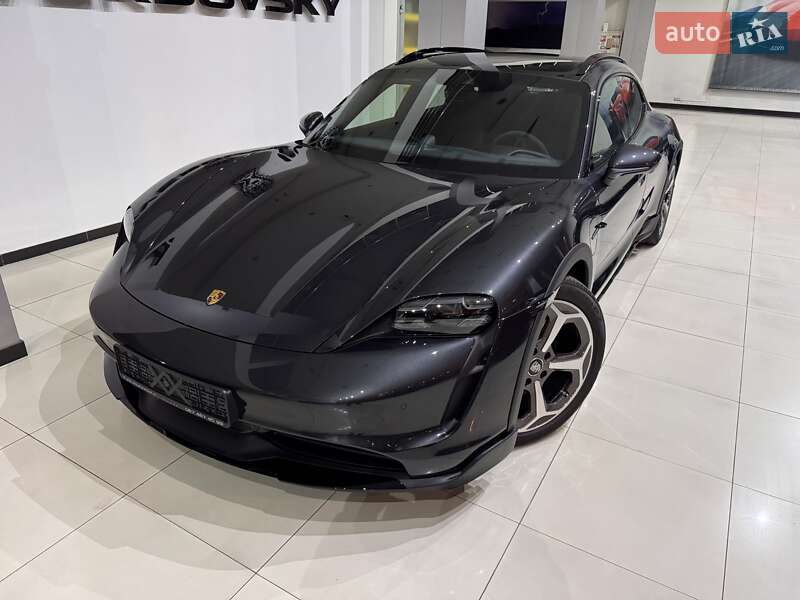 Універсал Porsche Taycan Cross Turismo 2022 в Одесі