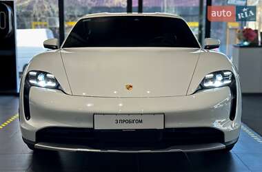 Універсал Porsche Taycan Cross Turismo 2022 в 