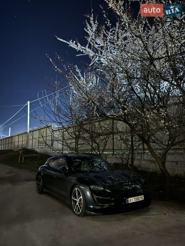 Универсал Porsche Taycan Cross Turismo 2021 в Киеве фото 16 Универсал Porsche Taycan Cross Turismo 2021 в Киеве