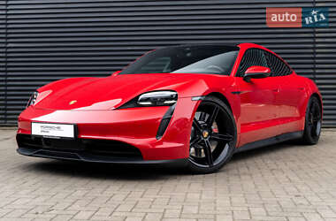 Универсал Porsche Taycan Cross Turismo 2021 в Киеве