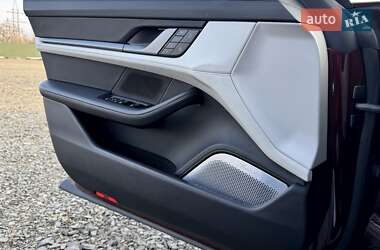 Универсал Porsche Taycan Cross Turismo 2021 в 