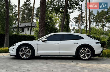 Универсал Porsche Taycan Cross Turismo 2021 в 