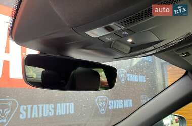 Седан Porsche Taycan Cross Turismo 2023 в 