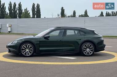 Универсал Porsche Taycan Cross Turismo 2024 в 