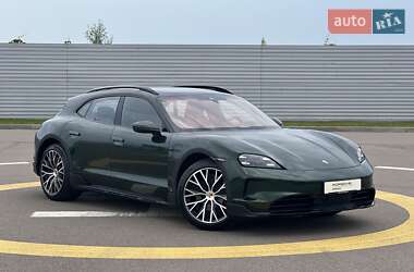 Универсал Porsche Taycan Cross Turismo 2024 в 