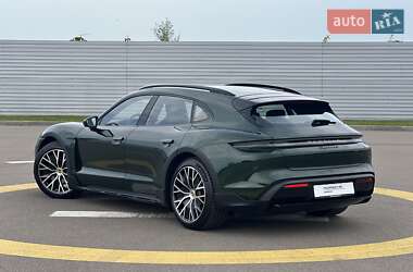Универсал Porsche Taycan Cross Turismo 2024 в 