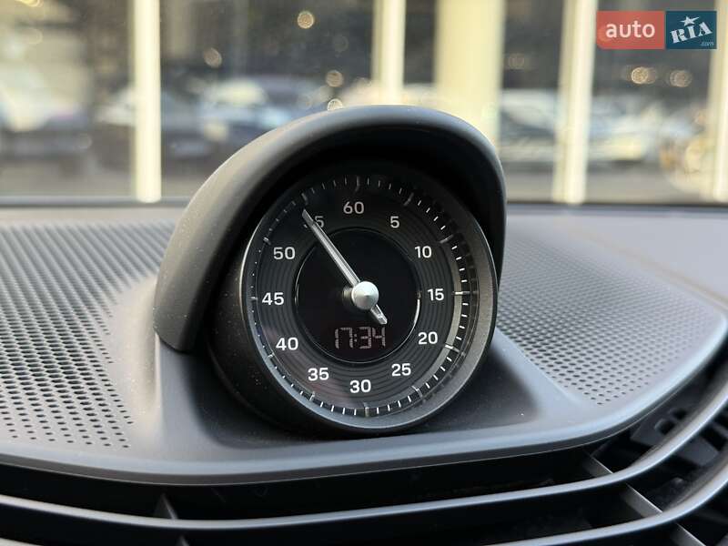 Универсал Porsche Taycan Cross Turismo 2022 в Днепре