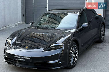 Универсал Porsche Taycan Cross Turismo 2023 в 