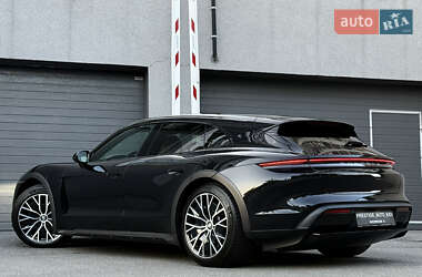 Универсал Porsche Taycan Cross Turismo 2023 в 