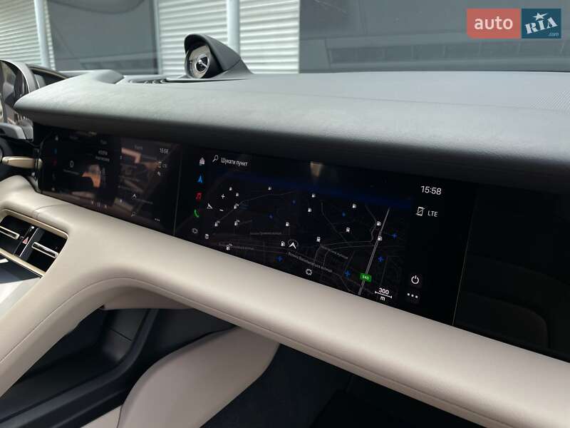 Універсал Porsche Taycan Cross Turismo 2023 в Києві фото 47 Універсал Porsche Taycan Cross Turismo 2023 в Києві