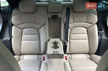 Универсал Porsche Taycan Cross Turismo 2023 в 