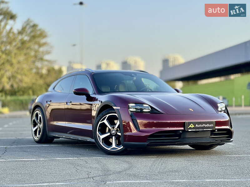Універсал Porsche Taycan Cross Turismo 2021 в Києві